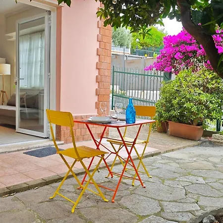 Hostdomus-il Pernambucco Appartamento Pietra Ligure